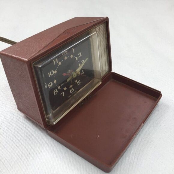 Vintage General Electric GE Clock Alarm Travel - Picture 2 of 5